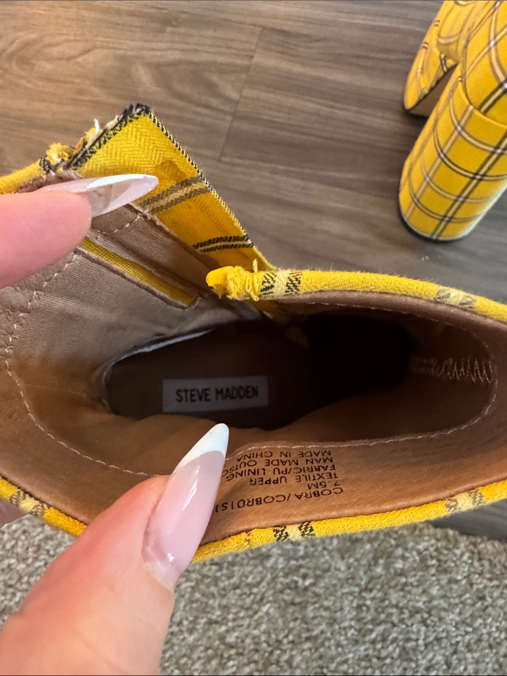 Steve Madden Yellow Plaid Platform Ankle Boots - Picture 8 of 8
